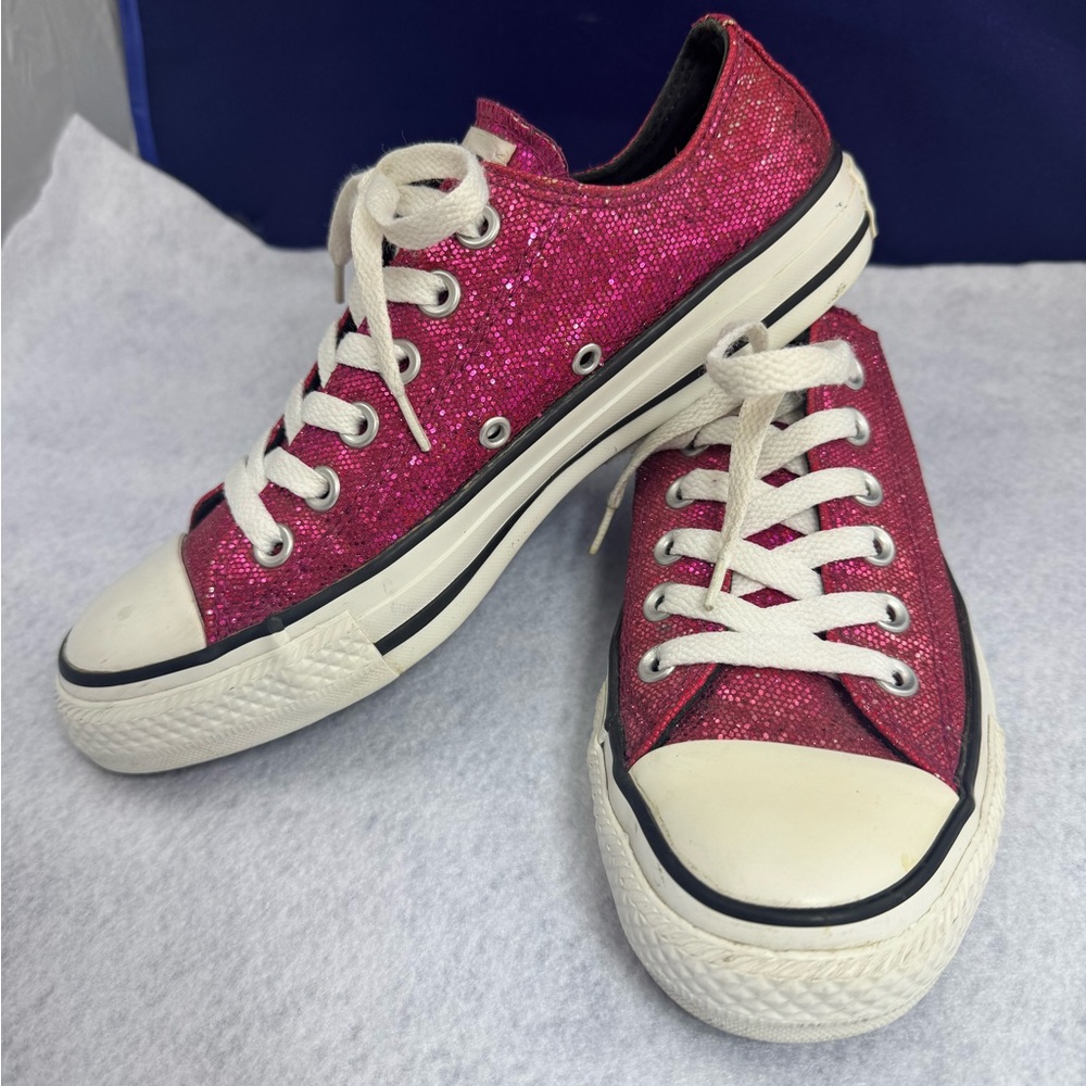 Converse Women's Pink Glitter Sneakers